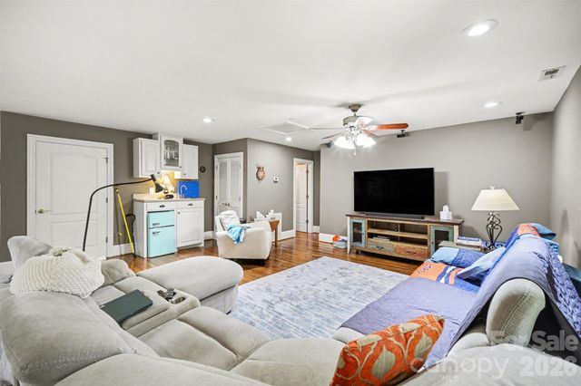 2929 Laura Road, Shelby, NC 28150