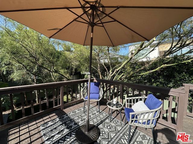 636 N Curson Avenue, Los Angeles, CA 90036