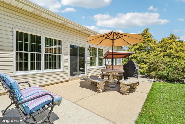 38 WAGON WHEEL LN, Columbus, NJ 08022