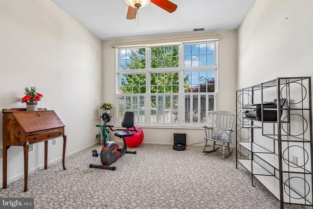 38 WAGON WHEEL LN, Columbus, NJ 08022