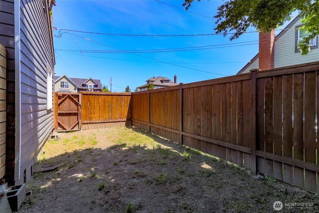 606 S 61st Street, Tacoma, WA 98408