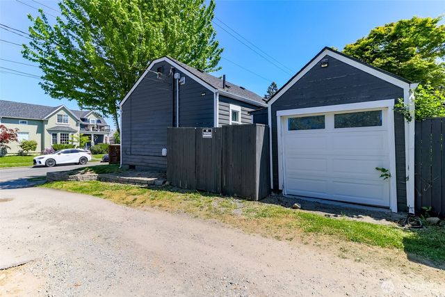 606 S 61st Street, Tacoma, WA 98408