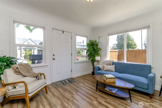 606 S 61st Street, Tacoma, WA 98408