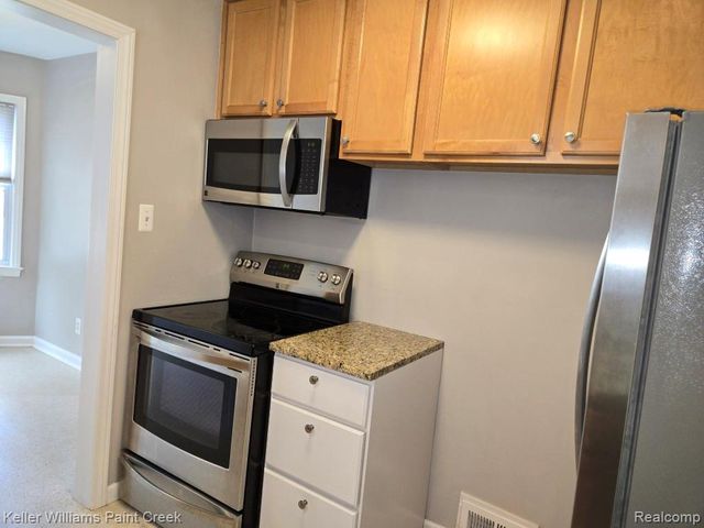 1489 West Boulevard, Berkley, MI 48072