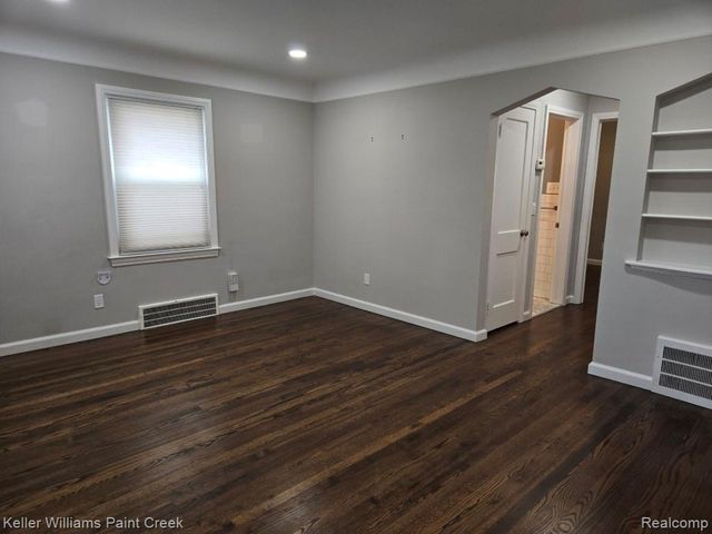 1489 West Boulevard, Berkley, MI 48072