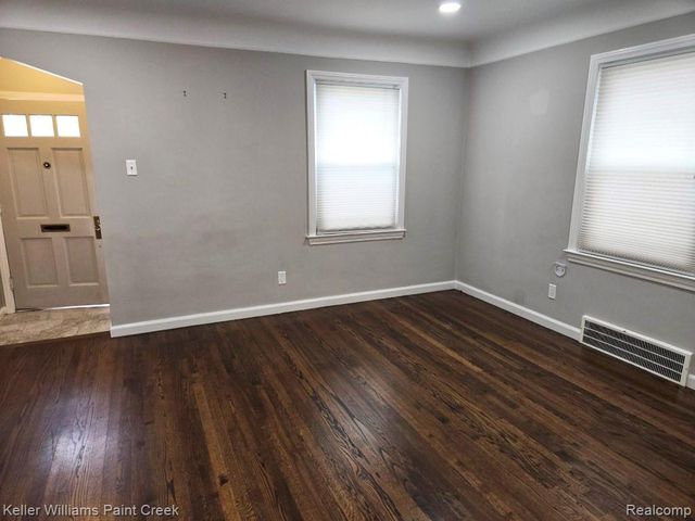 1489 West Boulevard, Berkley, MI 48072