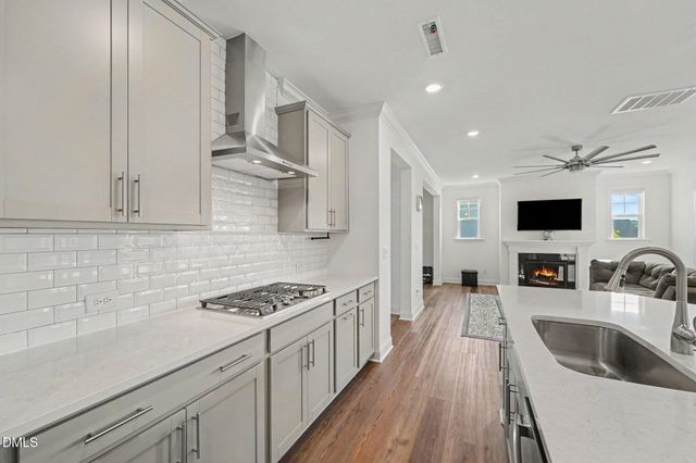 1548 Goldfinch Perch Lane, Knightdale, NC 27545