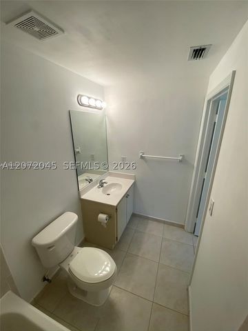 7240 NW 114th Ave 305, Doral, FL 33178