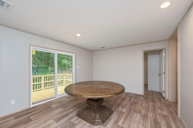 493 Marigold Avenue, Defuniak Springs, FL 32433