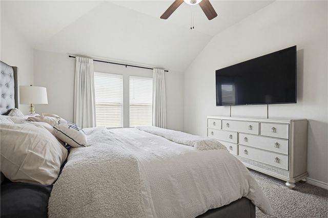 1261 Thames Chase Dr, Corpus Christi, TX 78415