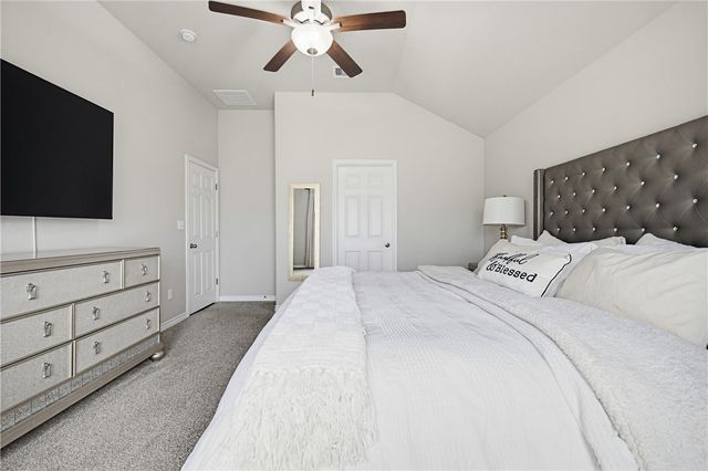1261 Thames Chase Dr, Corpus Christi, TX 78415