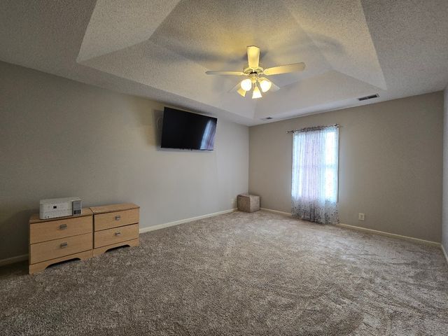 1403 Addison Dr, Clarksville, TN 37042