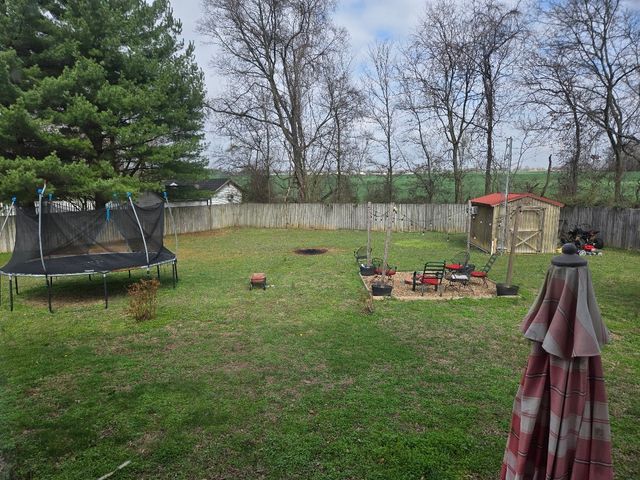 1403 Addison Dr, Clarksville, TN 37042