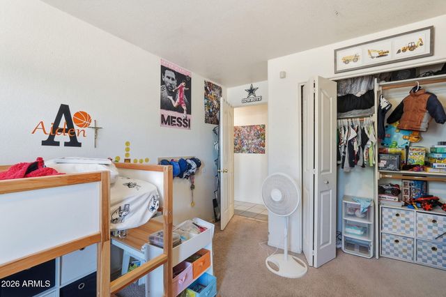 9584 W TINAJAS Drive W, Arizona City, AZ 85123