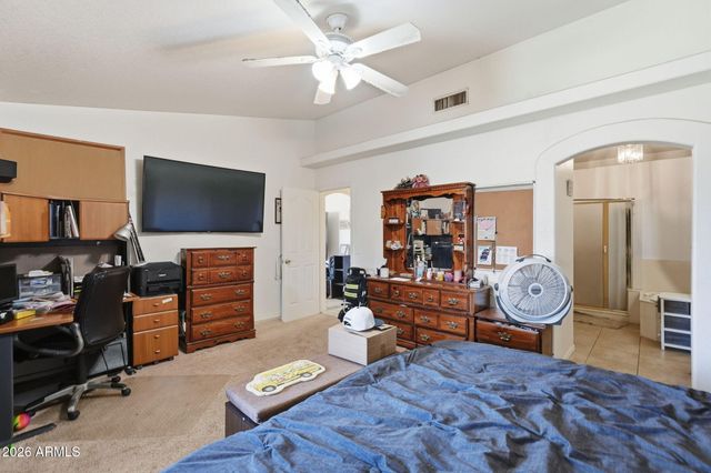9584 W TINAJAS Drive W, Arizona City, AZ 85123