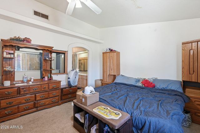 9584 W TINAJAS Drive W, Arizona City, AZ 85123