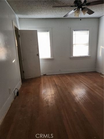 5714 10th Avenue, Los Angeles, CA 90043