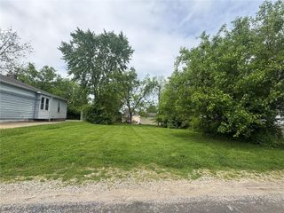 5122 Hilda Avenue, St Louis, MO 63123