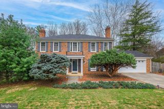 9 TRAILRIDGE CT, Potomac, MD 20854