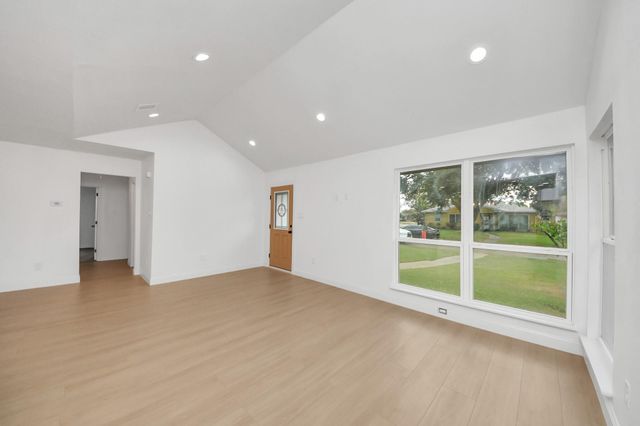 2503 13th Street, Galena Park, TX 77547