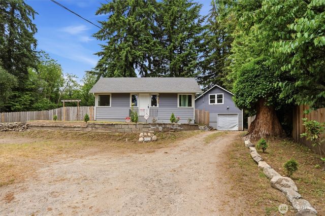 3706 W Arsenal, Bremerton, WA 98312