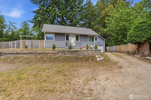 3706 W Arsenal, Bremerton, WA 98312