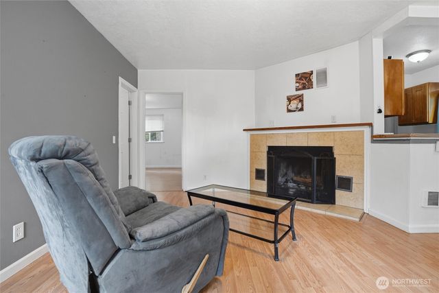 3706 W Arsenal, Bremerton, WA 98312