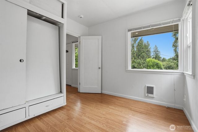 3706 W Arsenal, Bremerton, WA 98312