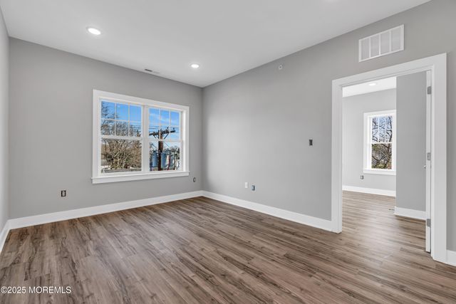 33 Union Avenue, Manasquan, NJ 08736