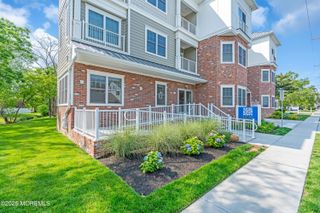 33 Union Avenue, Manasquan, NJ 08736
