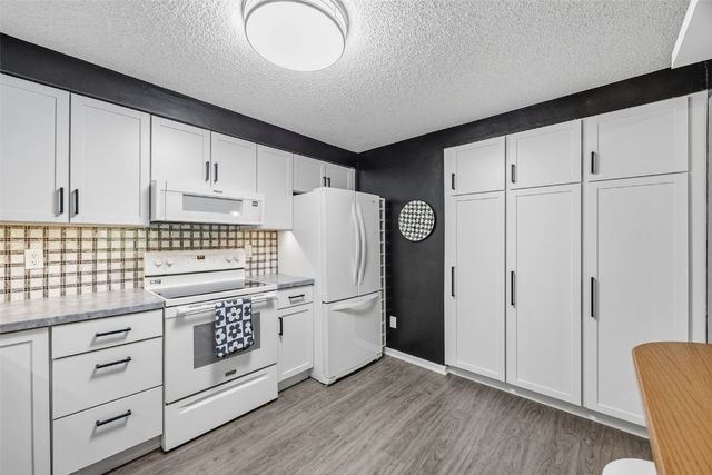 2135 1st Avenue SE 121, Cedar Rapids, IA 52403