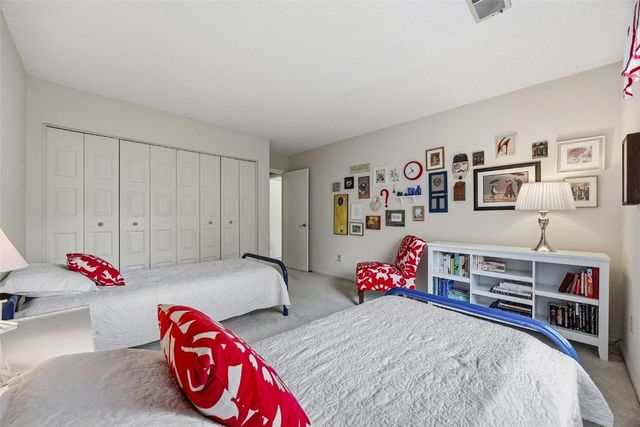 2135 1st Avenue SE 121, Cedar Rapids, IA 52403