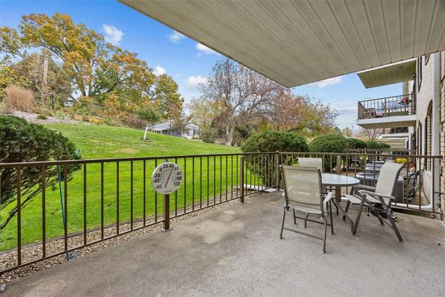 2135 1st Avenue SE 121, Cedar Rapids, IA 52403