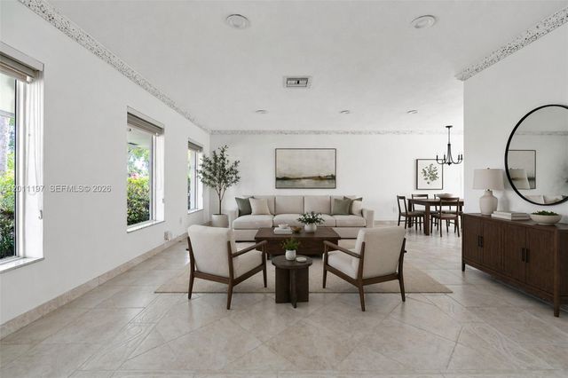 7410 Loch Ness Dr, Miami Lakes, FL 33014
