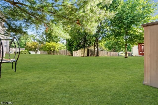 4 Leigh Rd, Hillsborough Twp., NJ 08844