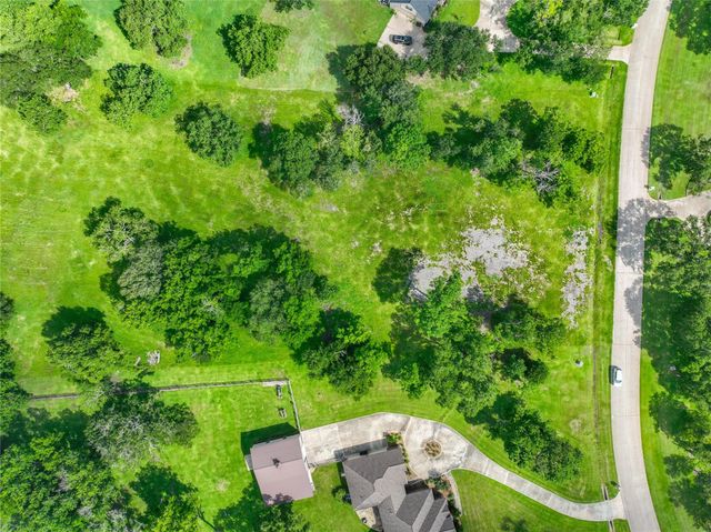 222 Star Lake Drive, Missouri City, TX 77459