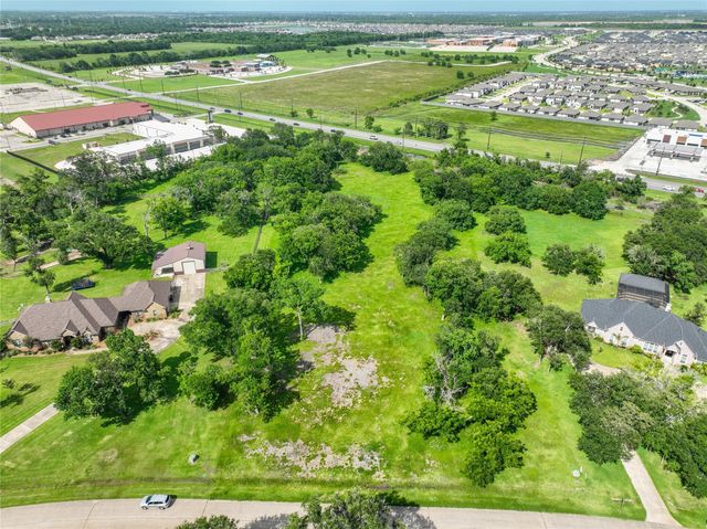 222 Star Lake Drive, Missouri City, TX 77459