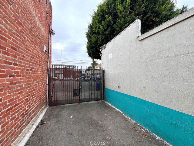 2813 E Cesar Chavez Avenue, Los Angeles, CA 90033