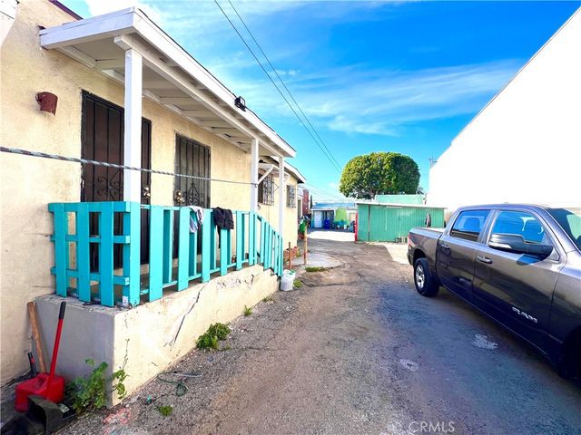 2813 E Cesar Chavez Avenue, Los Angeles, CA 90033