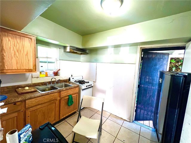 2813 E Cesar Chavez Avenue, Los Angeles, CA 90033