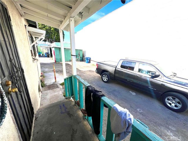 2813 E Cesar Chavez Avenue, Los Angeles, CA 90033