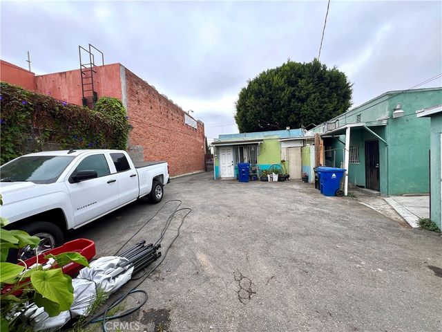 2813 E Cesar Chavez Avenue, Los Angeles, CA 90033