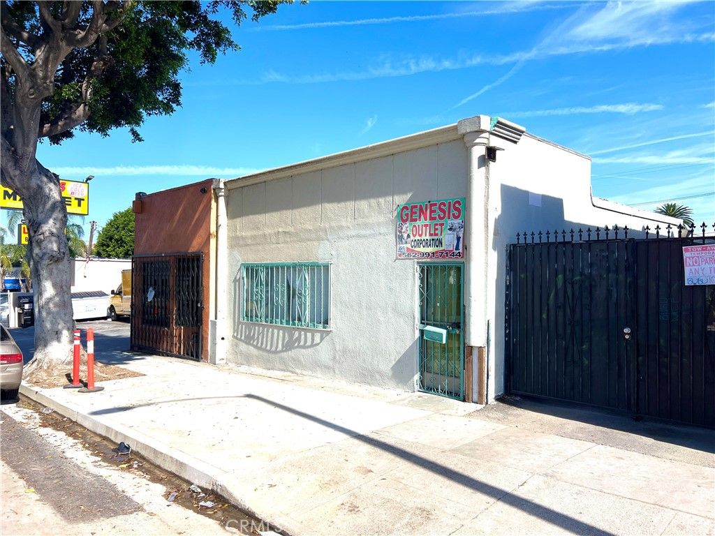 2813 E Cesar Chavez Avenue, Los Angeles, CA 90033