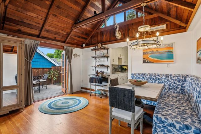 313 14th Street, Pacific Grove, CA 93950