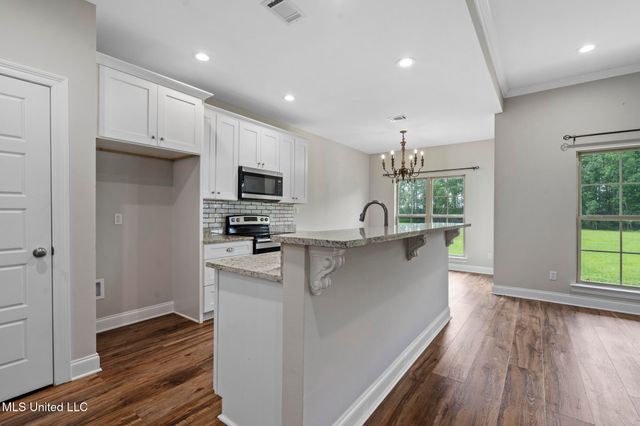 12 Lawson Taylor Road, Carriere, MS 39426