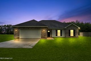 12 Lawson Taylor Road, Carriere, MS 39426