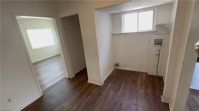 604 Amick RD, Chesapeake, VA 23325
