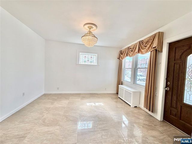 14-09 George Street, Fair Lawn, NJ 07410