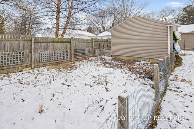 2901 Cheney Avenue NE, Grand Rapids, MI 49505