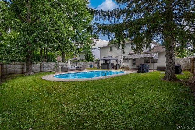 490 Sprucewood Ter Terrace, Amherst, NY 14221